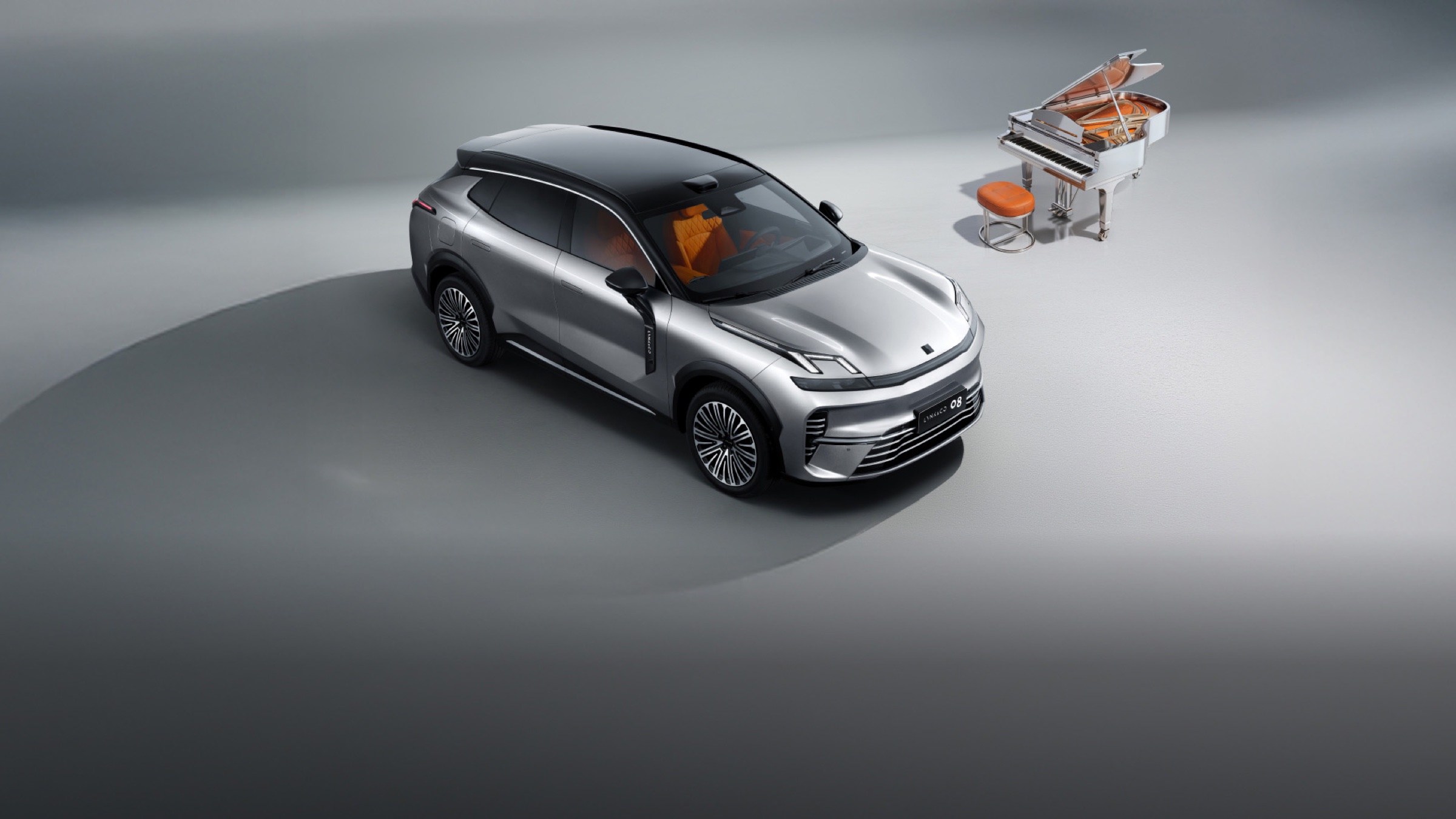 LYNK & CO 08 EM-P